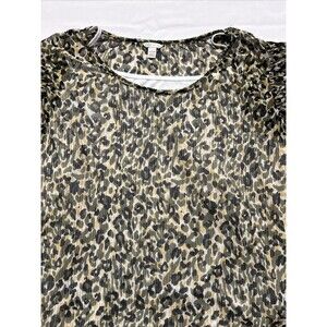 Cato Women's Plus Size 22/24W Short Sleeve 2 layer Blouse - Pre-owned